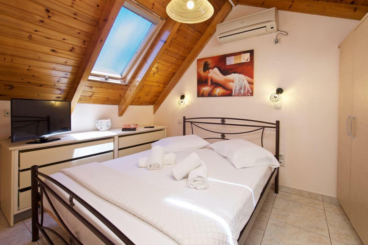 Poseidon Sea View Apartment أرغوستولي المظهر الخارجي الصورة